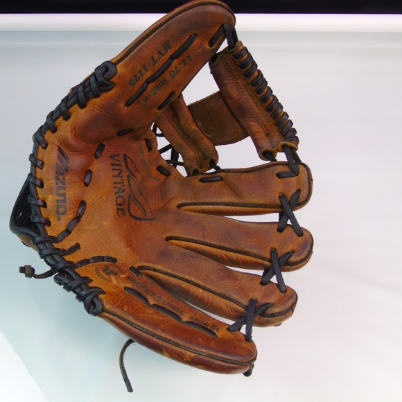 old mizuno baseball gloves